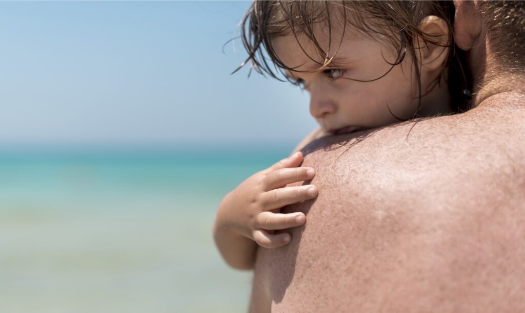 close-up-view-with-child-beach